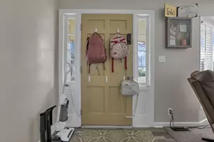 224 Brentwood Dr NE, Newark, OH 43055 - Photo 4