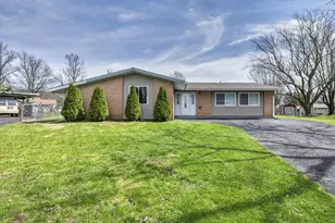 663 Teakwood Ct, Galion, OH 44833 - Photo 2