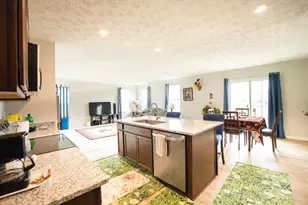 8587 Erie Loop, Canal Winchester, OH 43110 - Photo 16