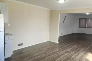 3270 E Livingston Ave, Columbus, OH 43227 - Photo 10