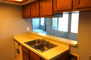 1444 Cliff Ct, Columbus, OH 43204 - Photo 10