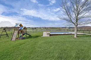 1809 W Glenhurst Dr NW, Lancaster, OH 43130 - Photo 58