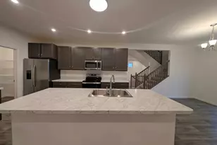 8246 Woodstar Dr, Plain City, OH 43064 - Photo 8