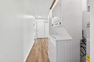 3767 Karl Rd, Columbus, OH 43224 - Photo 8