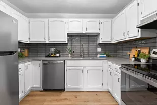 3767 Karl Rd, Columbus, OH 43224 - Photo 6