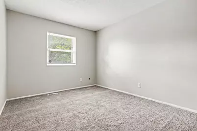 2746 Noe Bixby Road, Columbus, OH 43232 - Photo 16