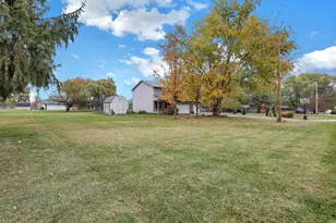 2460 Cherokee Dr, London, OH 43140 - Photo 32