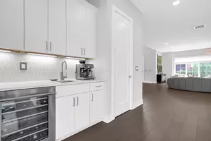 2867 Katmai Dr, Columbus, OH 43228 - Photo 12