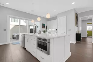 2867 Katmai Dr, Columbus, OH 43228 - Photo 8