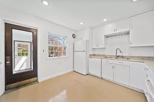 94 W Riverglen Dr, Columbus, OH 43085 - Photo 16