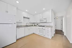 94 W Riverglen Dr, Columbus, OH 43085 - Photo 18