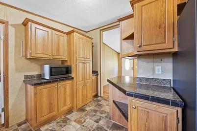 9176 Baker Road NE, Saint Louisville, OH 43071 - Photo 16