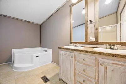 9176 Baker Road NE, Saint Louisville, OH 43071 - Photo 22
