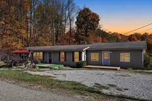 9176 Baker Rd NE, Saint Louisville, OH 43071 - Photo 2