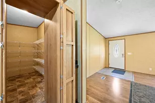 9176 Baker Rd NE, Saint Louisville, OH 43071 - Photo 18