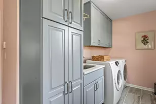 979 Zodiac Ave, Columbus, OH 43230 - Photo 34