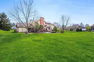 13355 Waterton Dr, Pickerington, OH 43147 - Photo 2