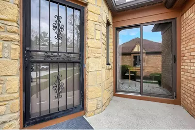 3309 Mansion Way #7, Columbus, OH 43221 - Photo 2