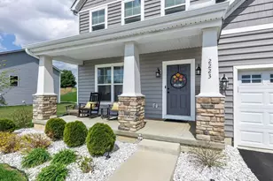 2223 Brookside Dr, Lancaster, OH 43130 - Photo 2