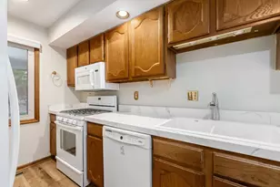 7673 Key Deer Dr, Columbus, OH 43085 - Photo 6