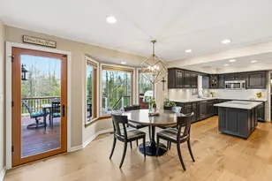 595 Woods Hollow Ln, Powell, OH 43065 - Photo 8