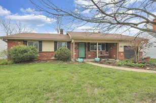 3181 Angela Dr, Grove City, OH 43123 - Photo 2