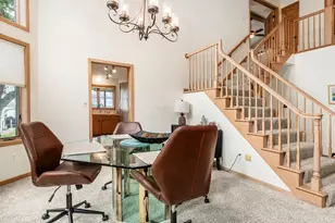 385 Lakeshore Dr W, Hebron, OH 43025 - Photo 18
