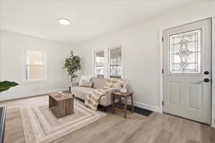 384 Mary St, Marion, OH 43302 - Photo 6