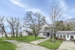 2548 Bay Vista Dr, Marblehead, OH 43440 - Photo 6