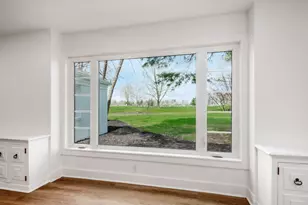 328 Fairway Cir, Whitehall, OH 43213 - Photo 14