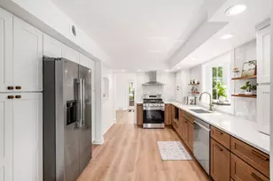 328 Fairway Cir, Whitehall, OH 43213 - Photo 18