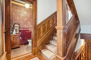 875 E Broad St, Columbus, OH 43205 - Photo 70