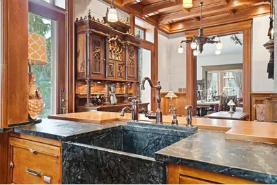 875 E Broad Street, Columbus, OH 43205 - Photo 46