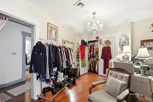 875 E Broad St, Columbus, OH 43205 - Photo 132