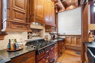 875 E Broad St, Columbus, OH 43205 - Photo 48