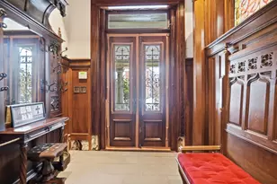 875 E Broad St, Columbus, OH 43205 - Photo 10