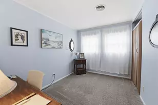 437 Madison Dr N, West Jefferson, OH 43162 - Photo 16