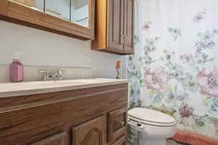 437 Madison Dr N, West Jefferson, OH 43162 - Photo 14