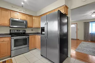 2162 Trent Rd, Columbus, OH 43229 - Photo 12