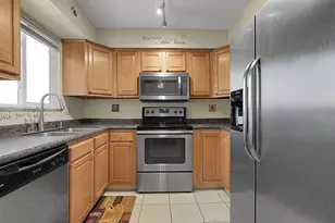 2162 Trent Rd, Columbus, OH 43229 - Photo 14