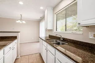 2727 Greystone Dr, Columbus, OH 43220 - Photo 12