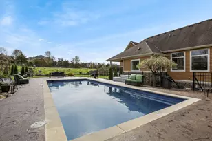 2182 Estates Ct, Clear Creek Township, OH 45066 - Photo 8