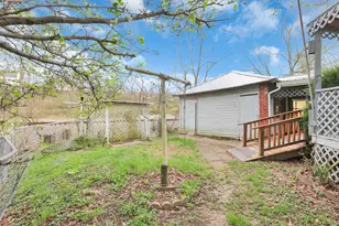 140 S Valley St, Corning, OH 43730 - Photo 42