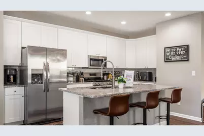 609 Newport Lane, Buckeye Lake, OH 43008 - Photo 18