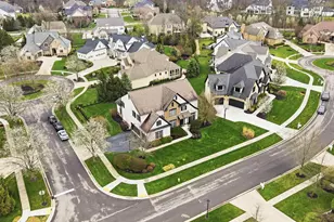 8149 Grant Dr, Dublin, OH 43017 - Photo 4