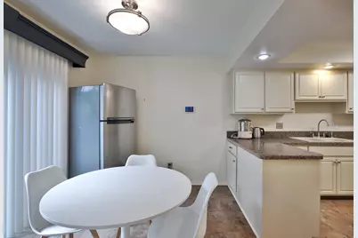 2095 Willowick Drive #C, Columbus, OH 43229 - Photo 14