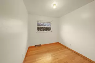 310 N Grener Ave, Columbus, OH 43228 - Photo 16