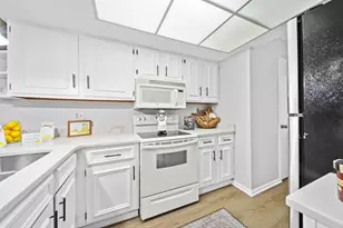 7522 Stone Lake Dr, Dublin, OH 43016 - Photo 6