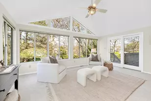 908 Clubview Blvd N, Columbus, OH 43235 - Photo 20