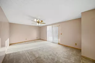 376 Galloway Ridge Dr, Galloway, OH 43119 - Photo 16